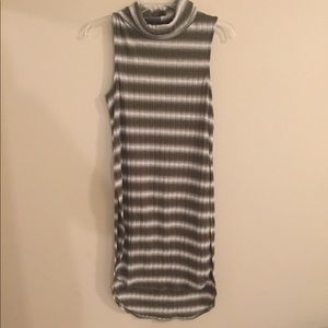 Boutique Green and White Dress Split on Side